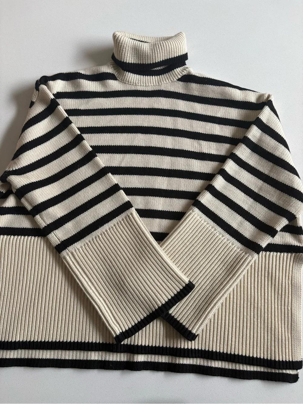 Toteme Turtleneck Striped Boxy Sweater - Cream/Black
